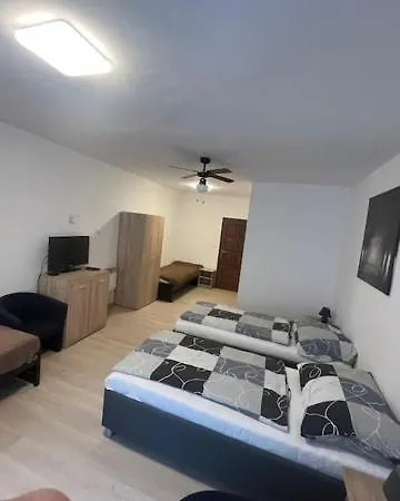 维罗旅馆 招待所 3*